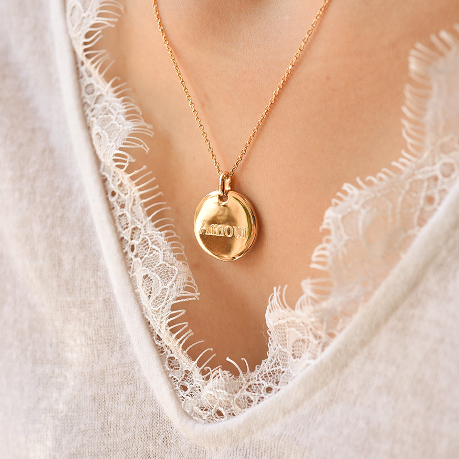 Collier personnalisé médaille bombée en plaqué or 18 carats – Isabelle B