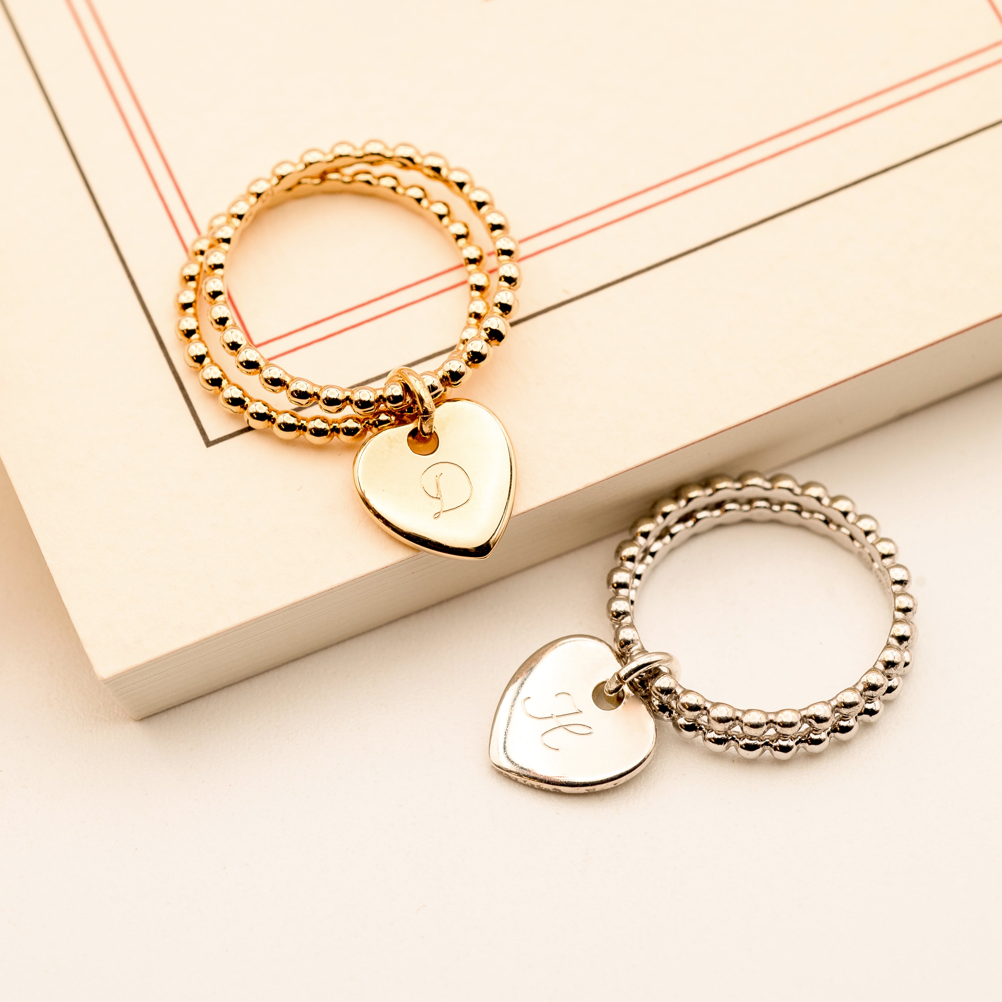 Bague Personnalisée Femme - Petites Perles Deux Rangs & Médaille Gravée – Argent 925